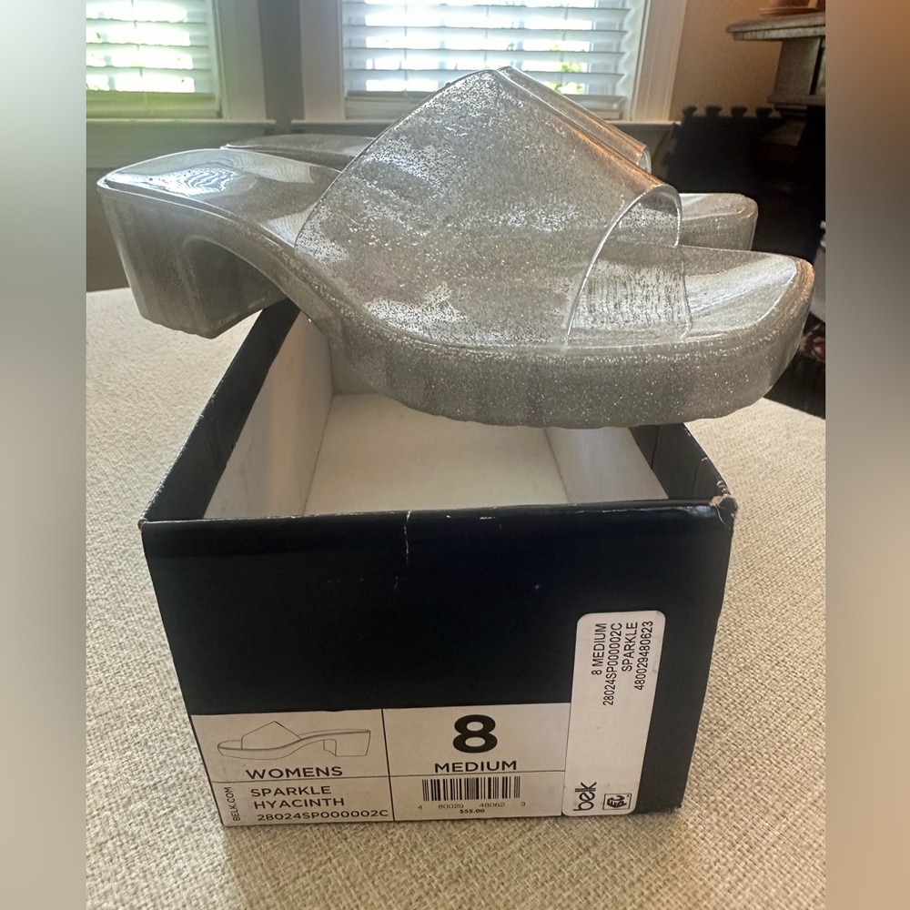Crown & Ivy Sparkle Hyacinth Slide Sandals